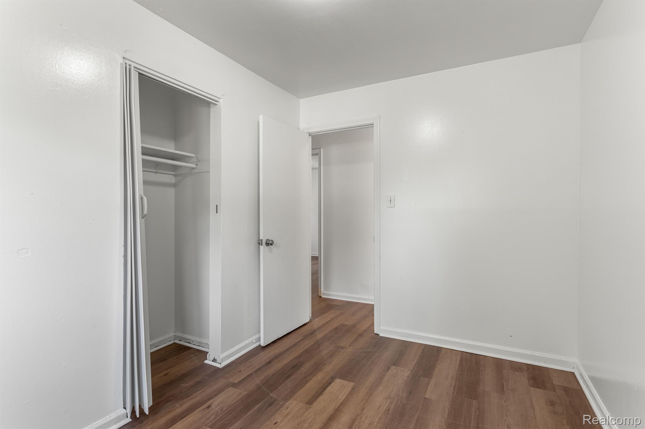 26342 Hopkins Street Inkster, MI 48141 - Photo 16 of 26 Gallery Image 16