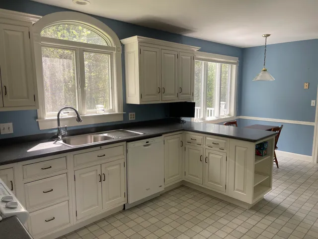 $399,000 | 4 Dorcas Avenue, Caribou, ME 04736