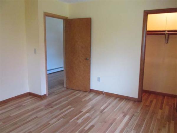 14 Douglas Road North Andover, MA 01845 - Photo 8 of 19 Gallery Image 8