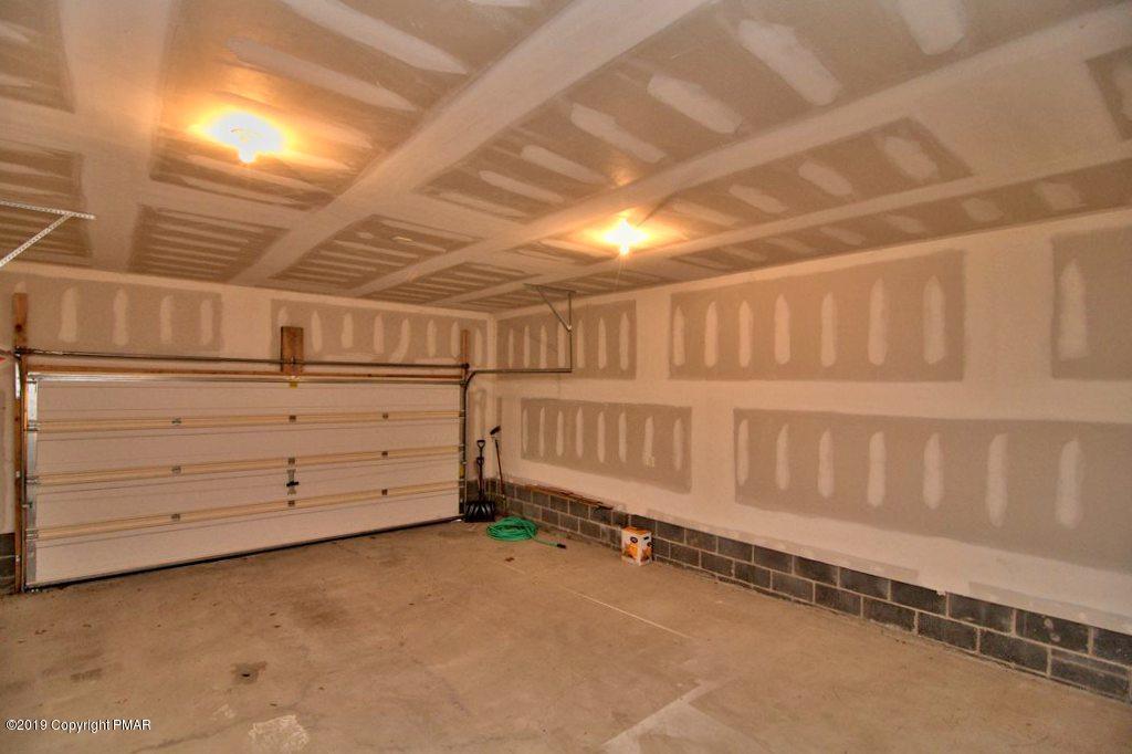 305 Gould Development Road Saylorsburg, PA 18353 - Photo 48 of 55 Garage