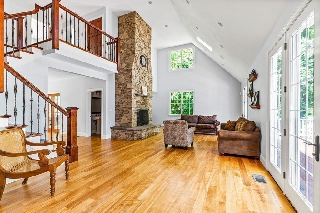 230 Ruggles Street Westborough, MA 01581 - Photo 12 of 37 Gallery Image 12