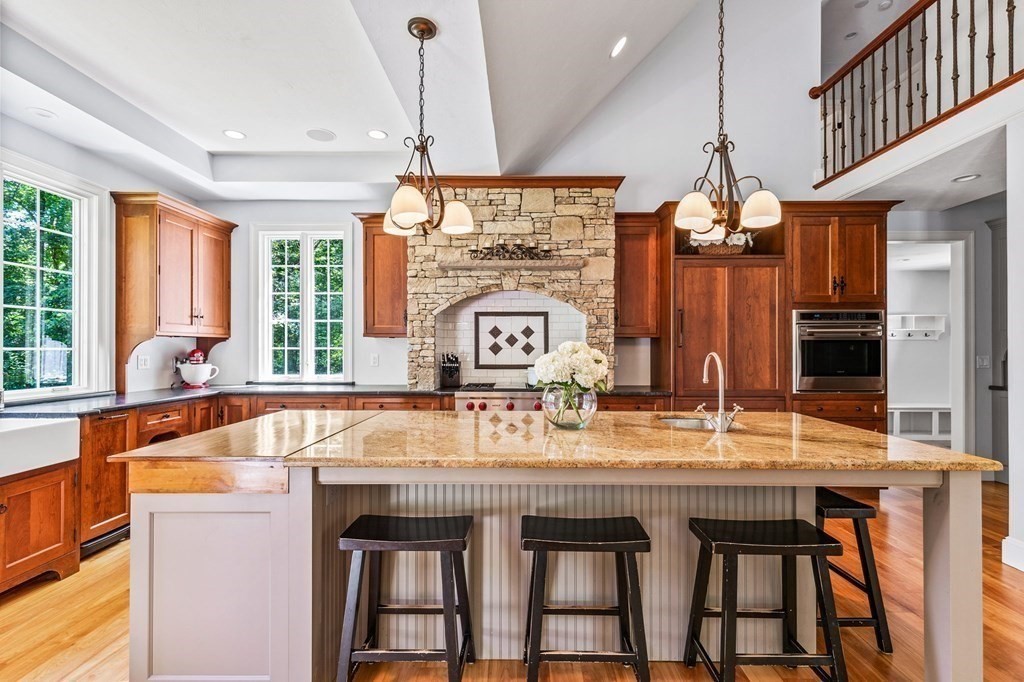 230 Ruggles Street Westborough, MA 01581 - Photo 9 of 37 Gallery Image 9