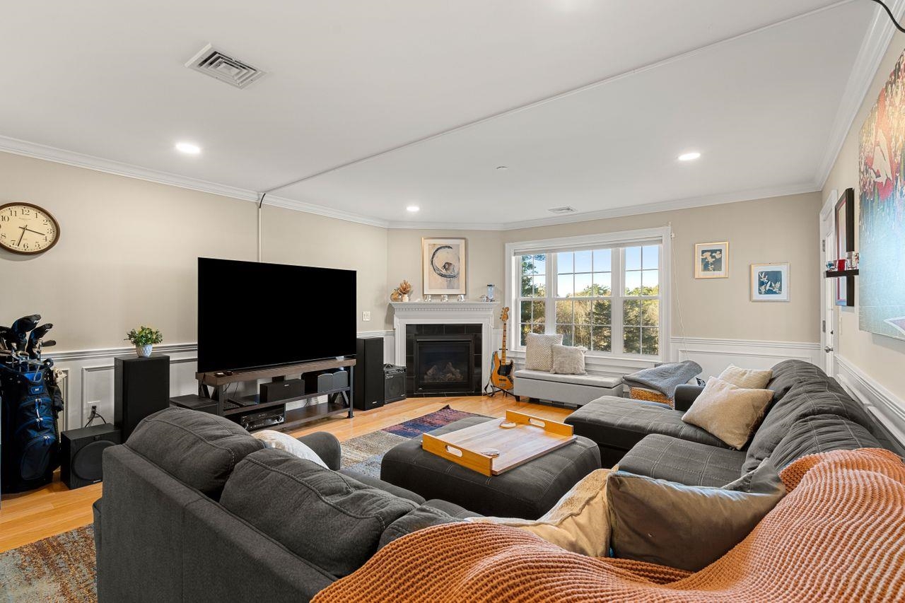 61 Acadia Lane, Unit 204 Exeter, NH 03833 - Photo 4 of 40