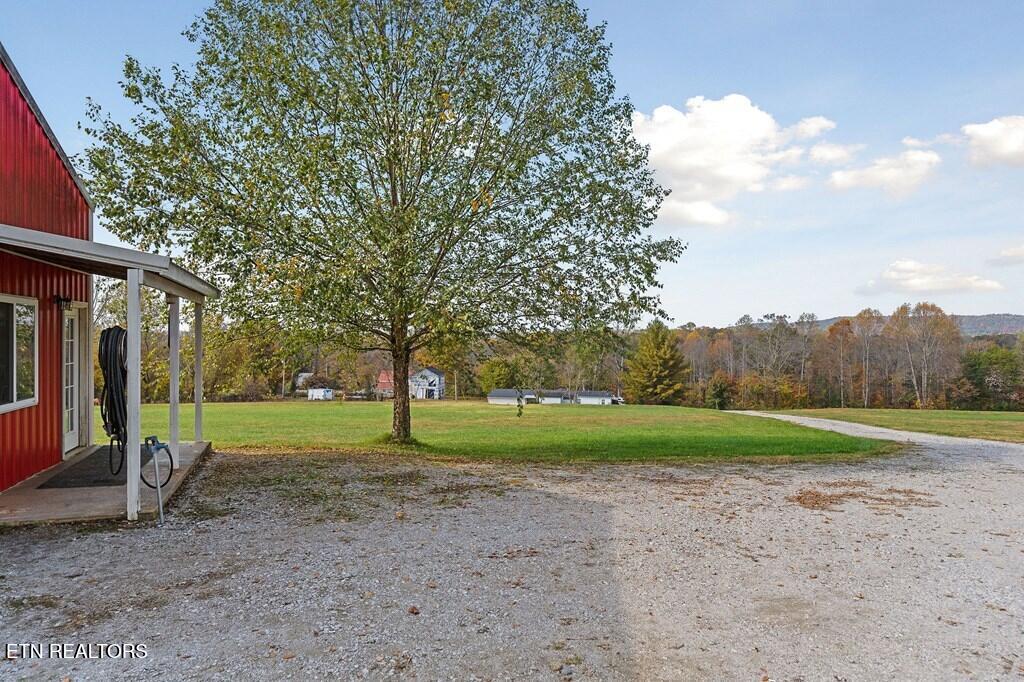 2710 Blue Springs Road Sparta, TN 38583 - Photo 15 of 48 232829_14