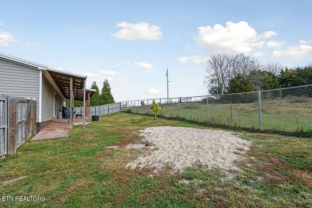 2710 Blue Springs Road Sparta, TN 38583 - Photo 20 of 48 232829_19