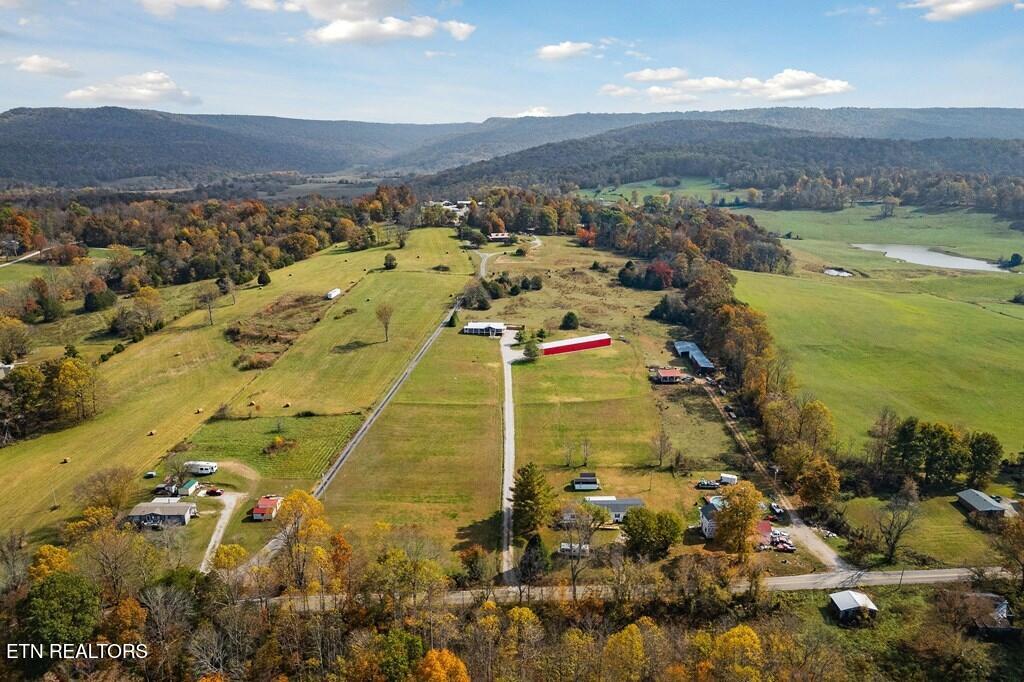 2710 Blue Springs Road Sparta, TN 38583 - Photo 4 of 48 232829_2