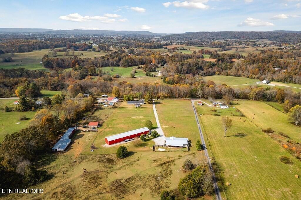 2710 Blue Springs Road Sparta, TN 38583 - Photo 5 of 48 232829_3
