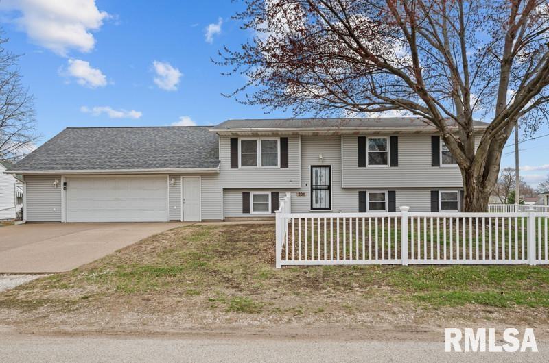 226 3rd Street Colona, IL 61241 - Photo 1 of 29 Gallery Image 1
