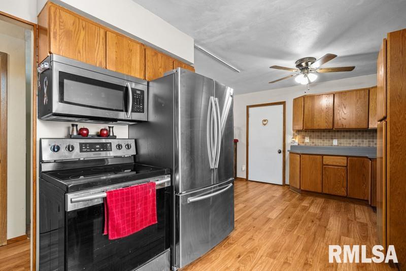 226 3rd Street Colona, IL 61241 - Photo 5 of 29 Gallery Image 5