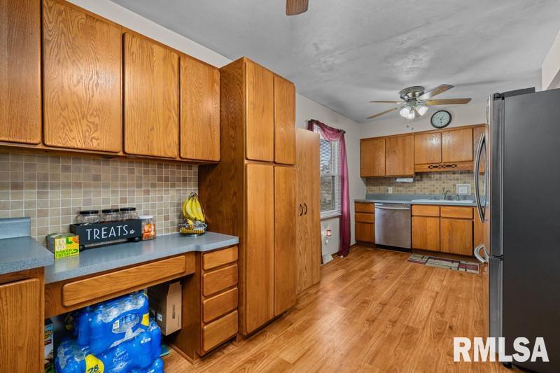226 3rd Street Colona, IL 61241 - Photo 10 of 29 Gallery Image 10