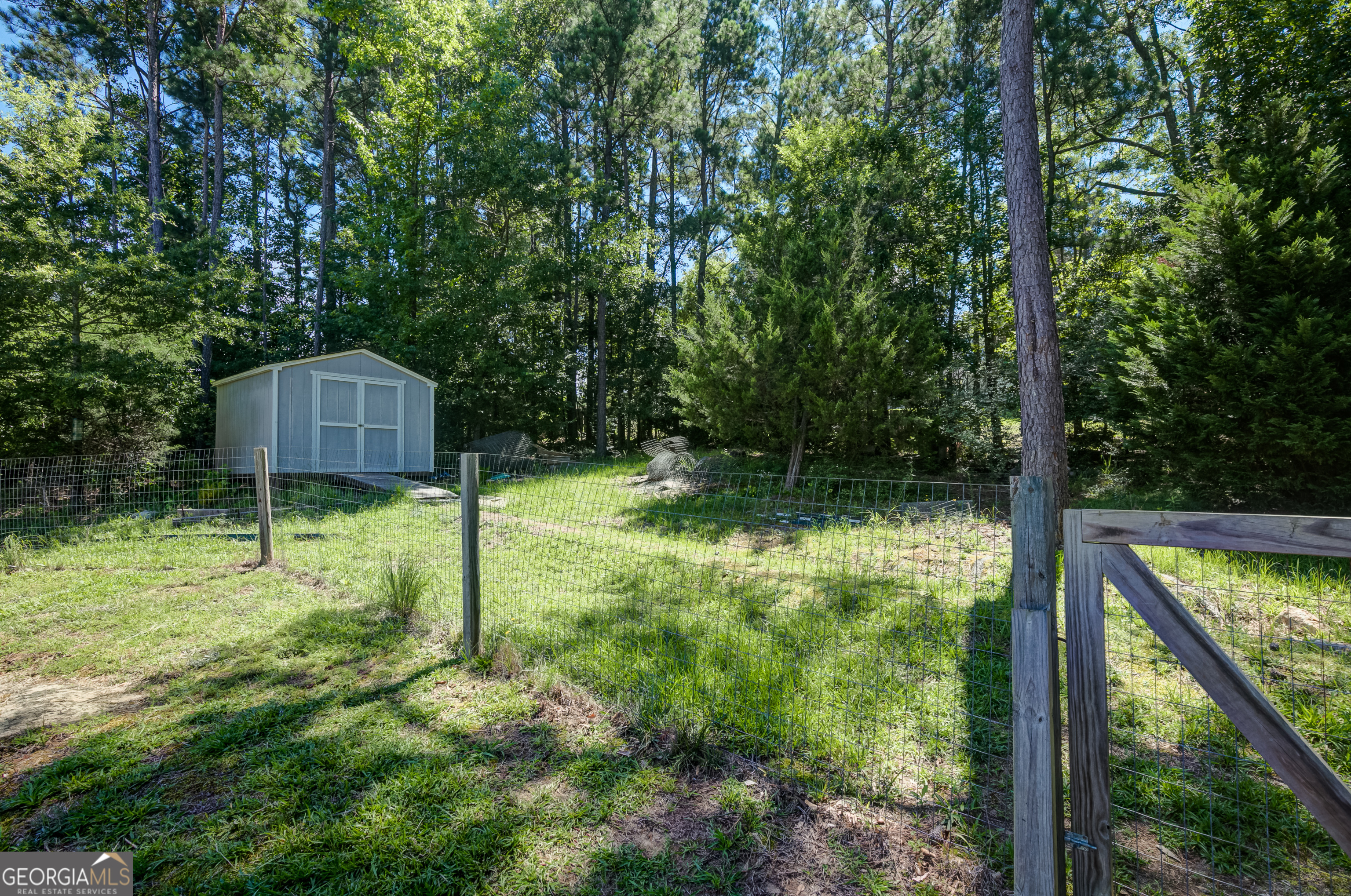 175 Spring Circle Senoia, GA 30276 - Photo 34 of 46