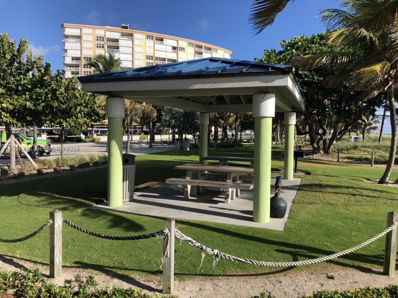 301 North Ocean Boulevard, Unit 404 Pompano Beach, FL 33062 - Photo 42 of 44 Beach Pavillon