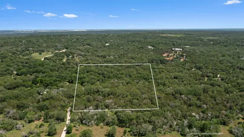 $329,900 | 419 Valley View West Road, San Marcos, TX 78666