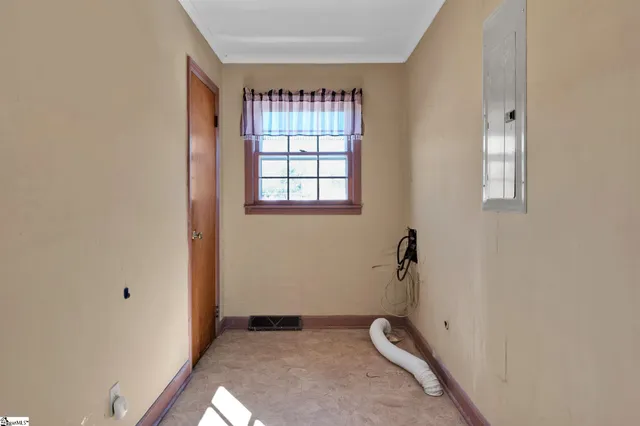 $360,000 | 2929 Highway 252, Laurens, SC 29360