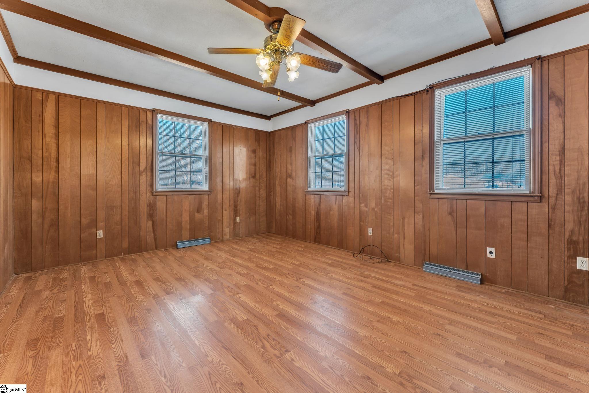 2929 Highway 252 Laurens, SC 29360 - Photo 15 of 22