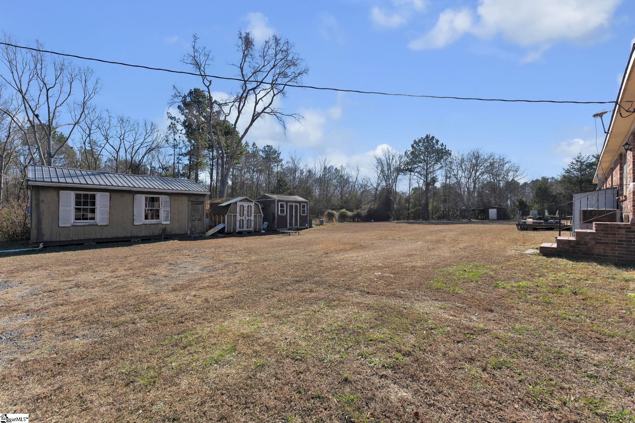 2929 Highway 252 Laurens, SC 29360 - Photo 18 of 22