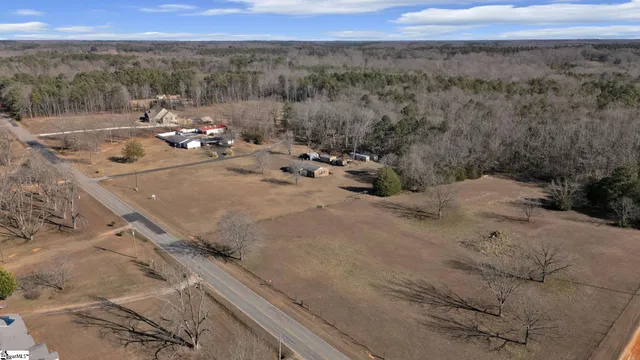 $360,000 | 2929 Highway 252, Laurens, SC 29360