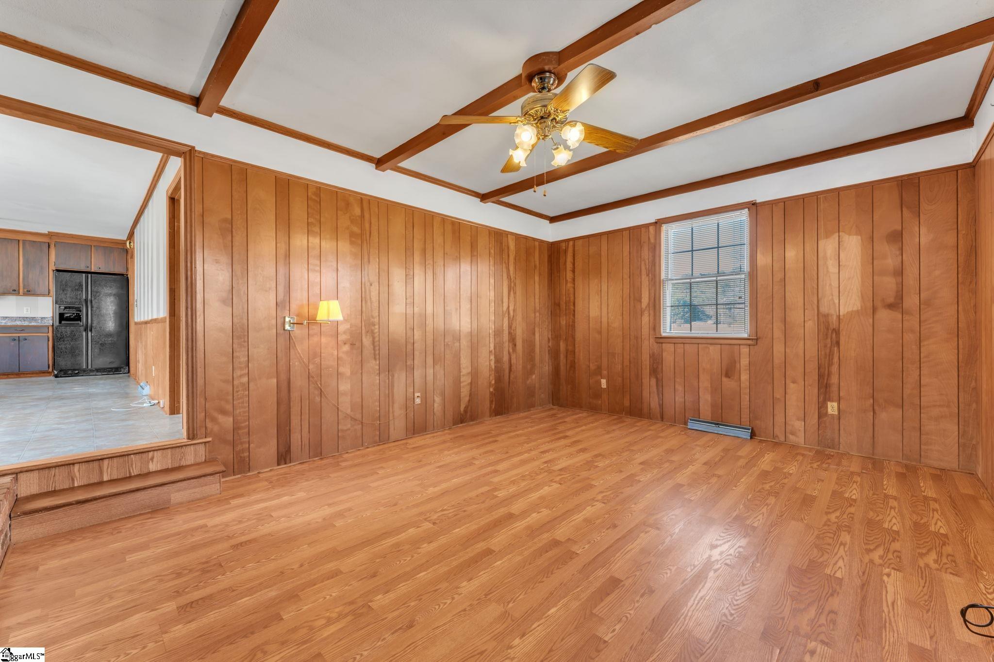 2929 Highway 252 Laurens, SC 29360 - Photo 2 of 22