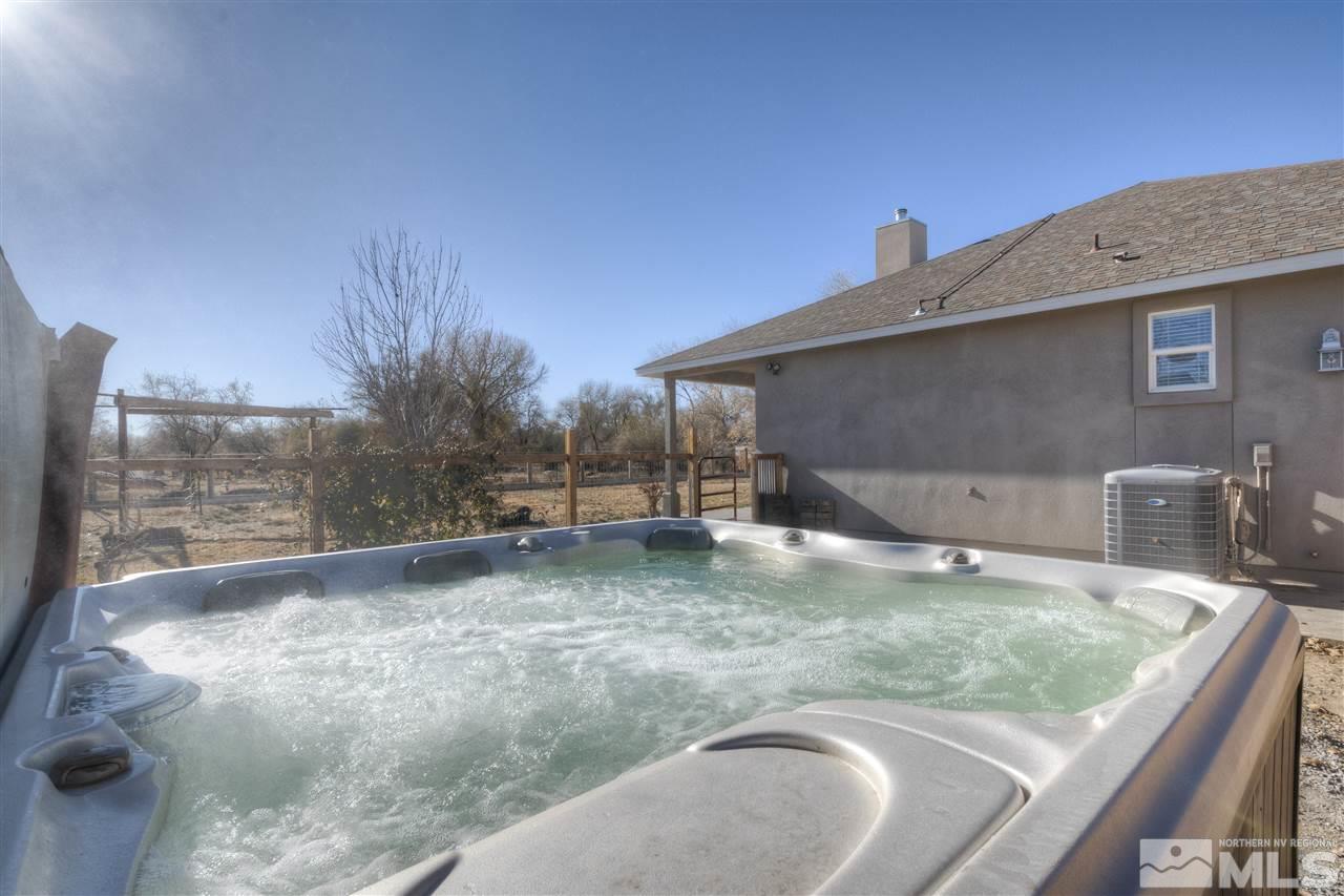 4925 Rancheria Road Fallon, NV 89406 - Photo 35 of 39 a backyard of a house