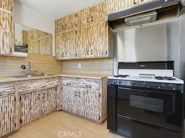 $835,000 | 1500 Walton Street, Oceanside, CA 92058
