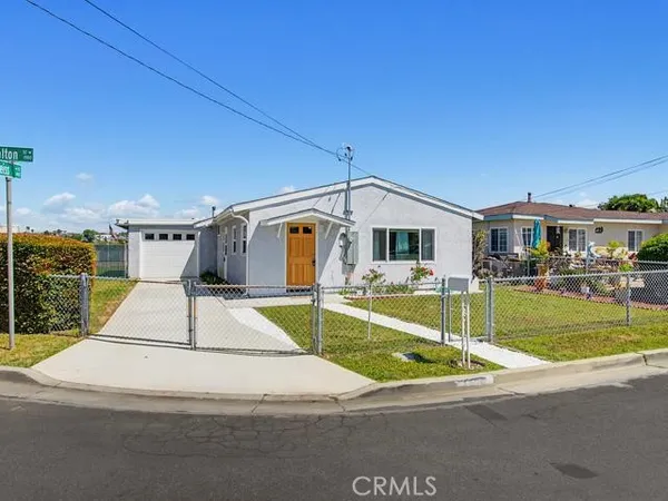 $835,000 | 1500 Walton Street, Oceanside, CA 92058