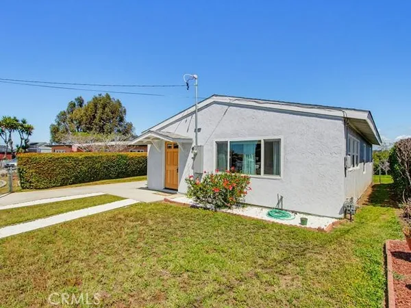 $835,000 | 1500 Walton Street, Oceanside, CA 92058