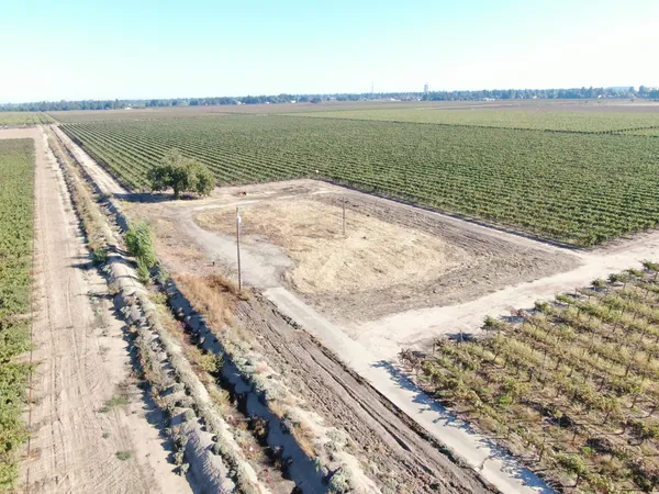 $1,300,000 | 931 West Sargent Road, Lodi, CA 95242