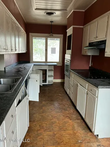 $79,900 | 417 Boulevard Street, Lexington, MS 39095