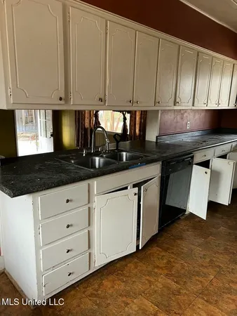 $69,900 | 417 Boulevard Street, Lexington, MS 39095