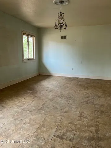 $79,900 | 417 Boulevard Street, Lexington, MS 39095