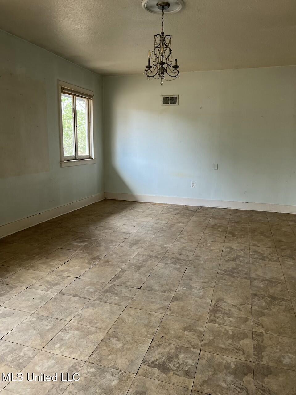 417 Boulevard Street Lexington, MS 39095 - Photo 24 of 42 IMG_6832