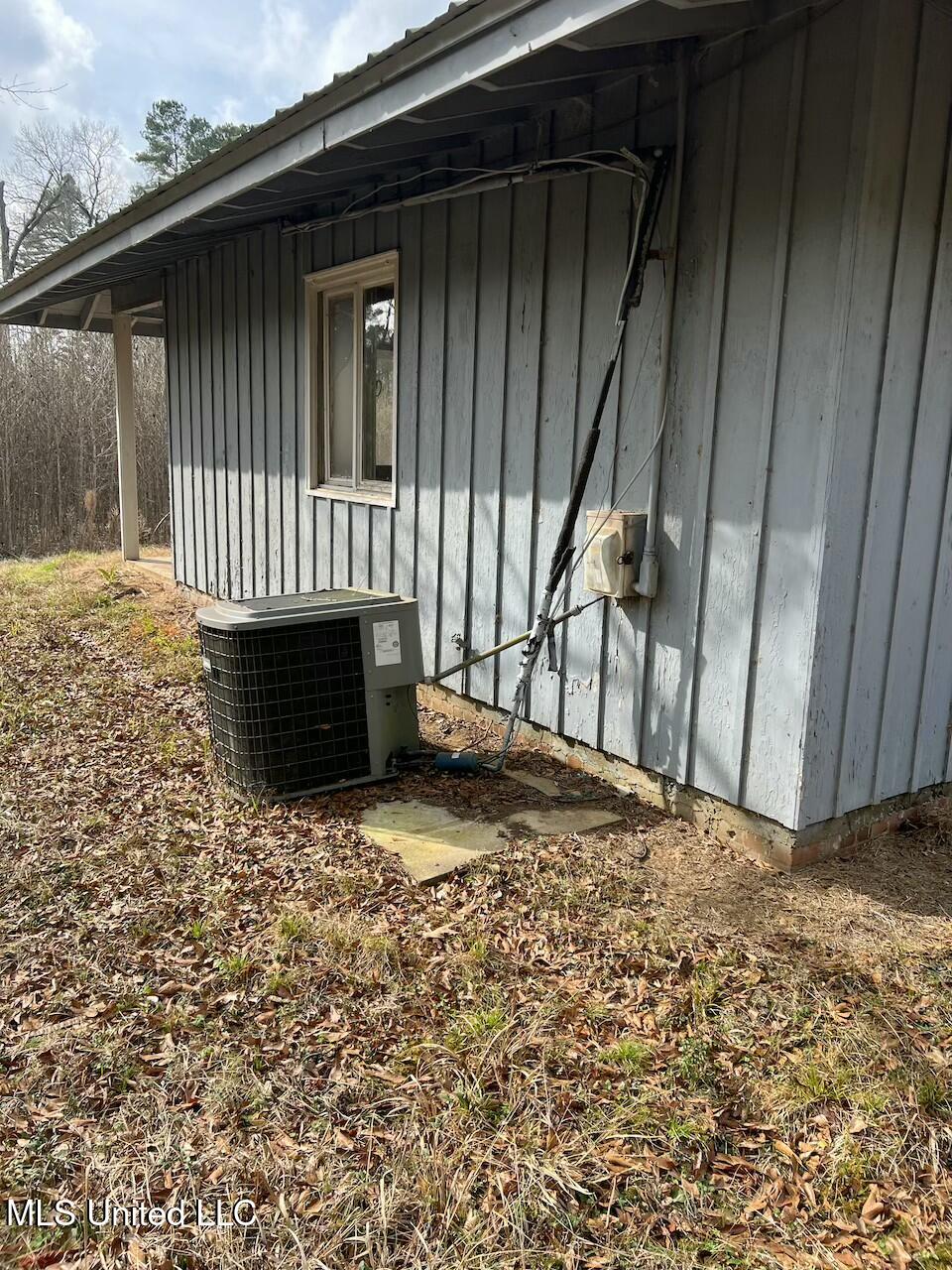 417 Boulevard Street Lexington, MS 39095 - Photo 5 of 42 IMG_6807