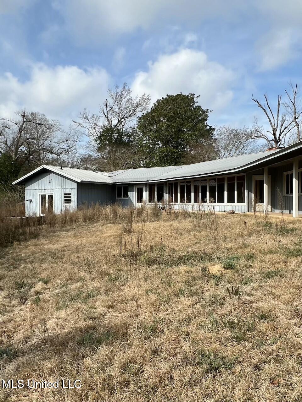 417 Boulevard Street Lexington, MS 39095 - Photo 9 of 42 IMG_6813