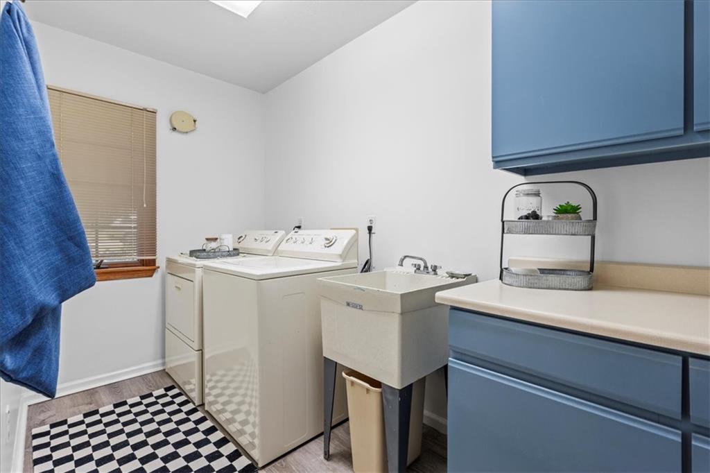 126 Firethorn Road Baden, PA 15005 - Photo 23 of 46 a utility room with dryer and washer