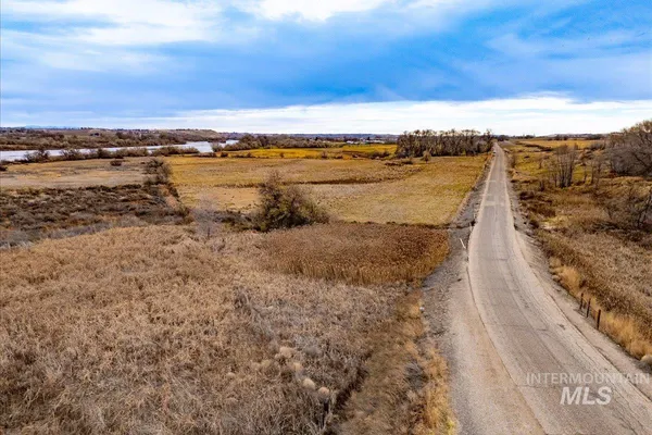 $1,336,000 | 1212 River Road, Homedale, ID 83628