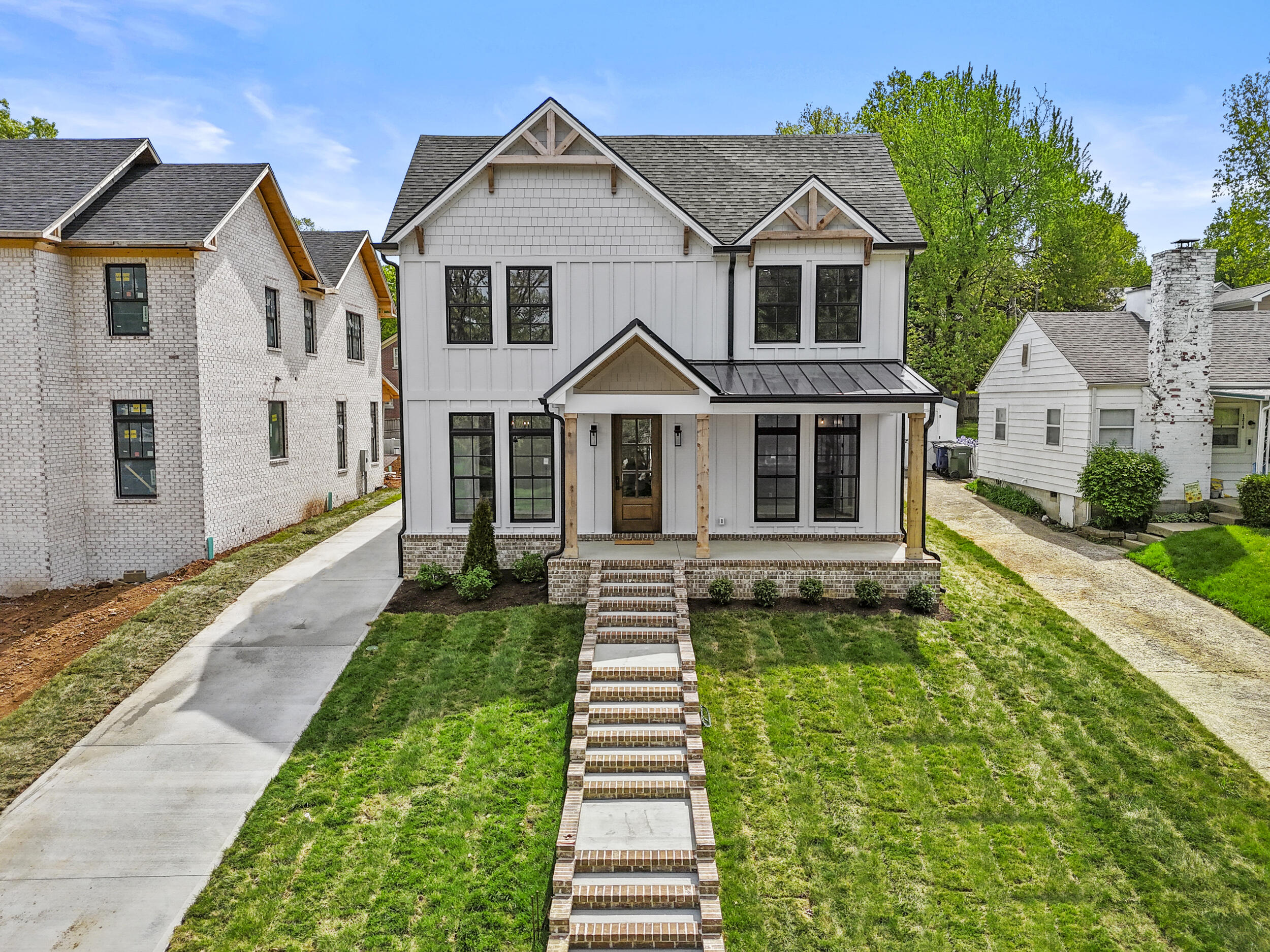 1212 Kastle Road Lexington, KY 40502 - Photo 1 of 65 1_dji_20260417121009_0105_d