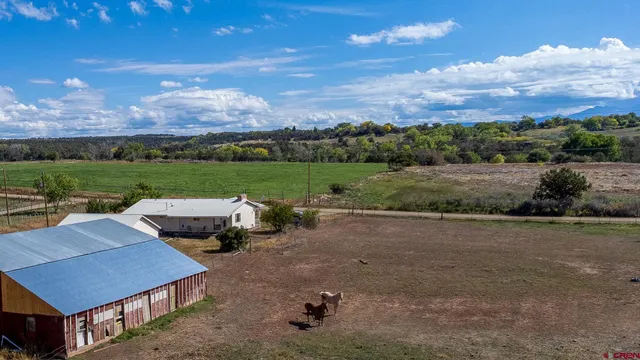 an outdoor view of house with outdoor space