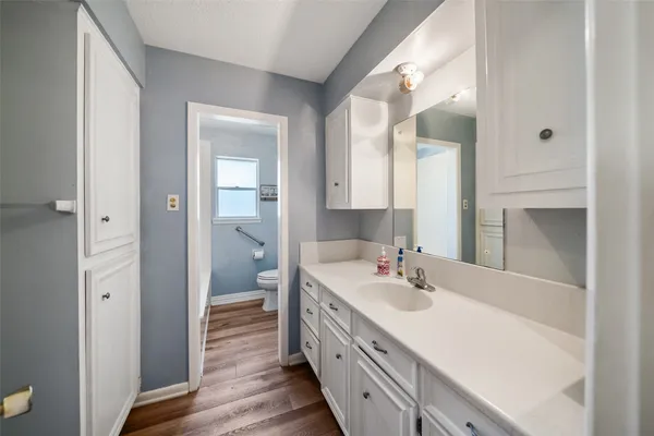 $290,000 | 515 Northwood Drive, Conroe, TX 77303