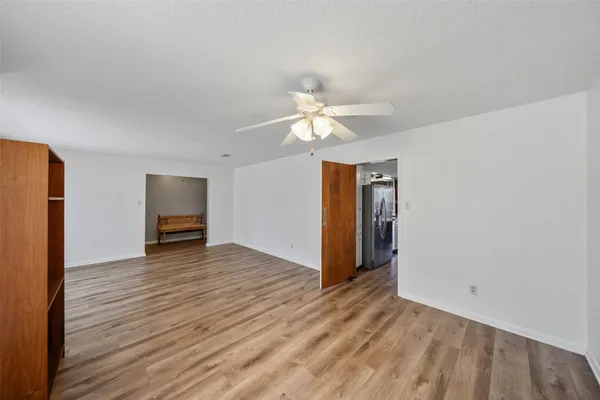 $290,000 | 515 Northwood Drive, Conroe, TX 77303