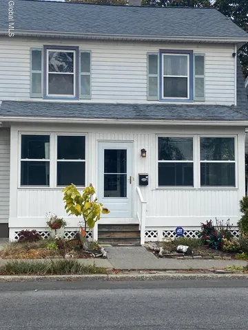 $250,000 | 61 Lincoln Avenue, Albany, NY 12206
