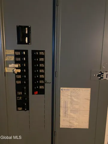 $250,000 | 61 Lincoln Avenue, Albany, NY 12206