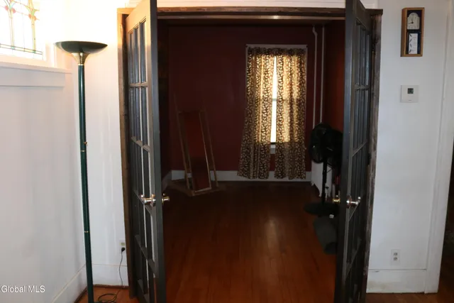 $250,000 | 61 Lincoln Avenue, Albany, NY 12206