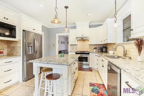 $380,000 | 4365 Capital Heights Avenue, Baton Rouge, LA 70806