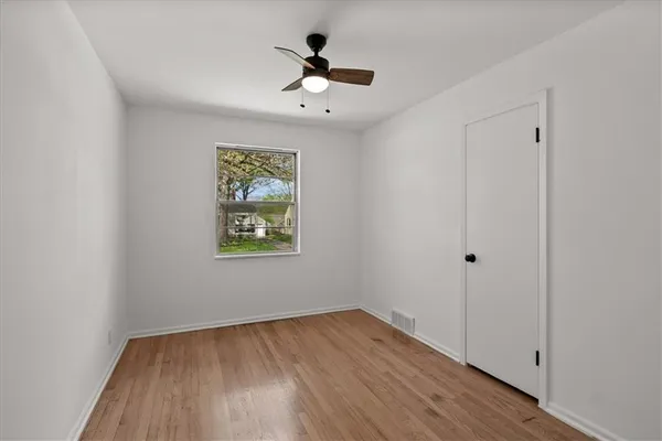 $329,900 | 8125 Summit Street, Kansas City, MO 64114