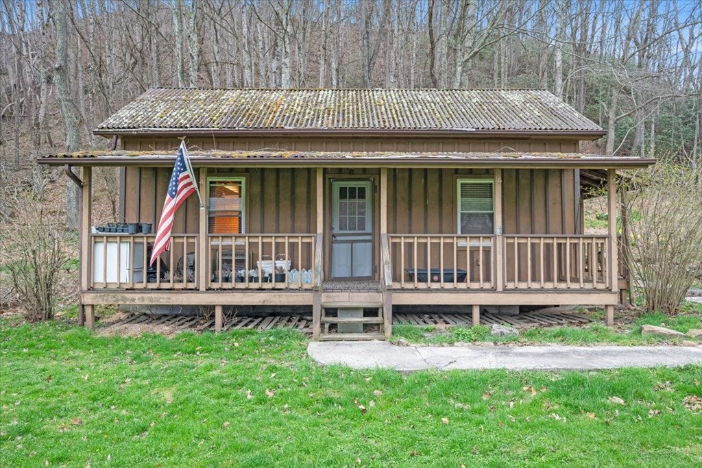 12580 Mud Fork Road Falls Mills, VA 24613 - Photo 61 of 91 Gallery Image 61