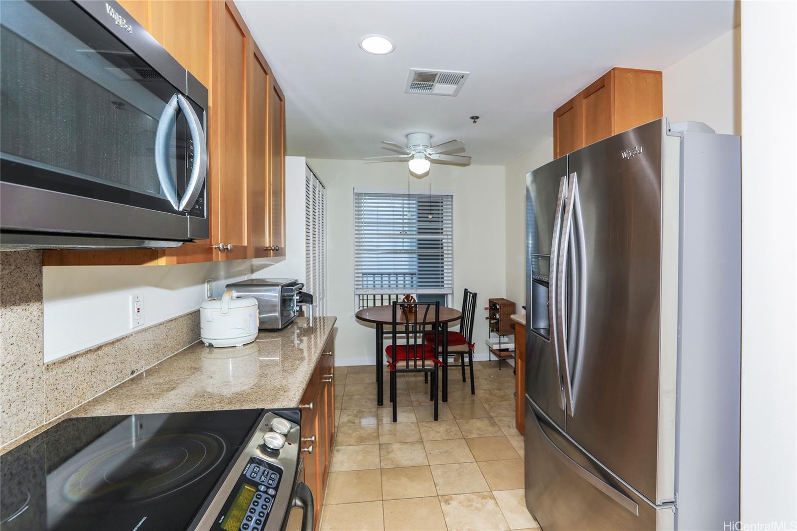 520 Lunalilo Home Road, Unit 8404 Honolulu, HI 96825 - Photo 10 of 25 All stainless appliances!