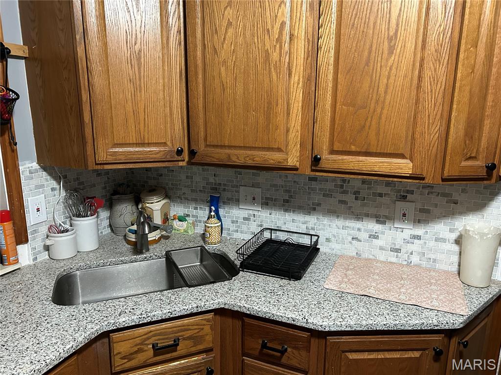 5220 Fletcher Street Jennings, MO 63136 - Photo 8 of 10