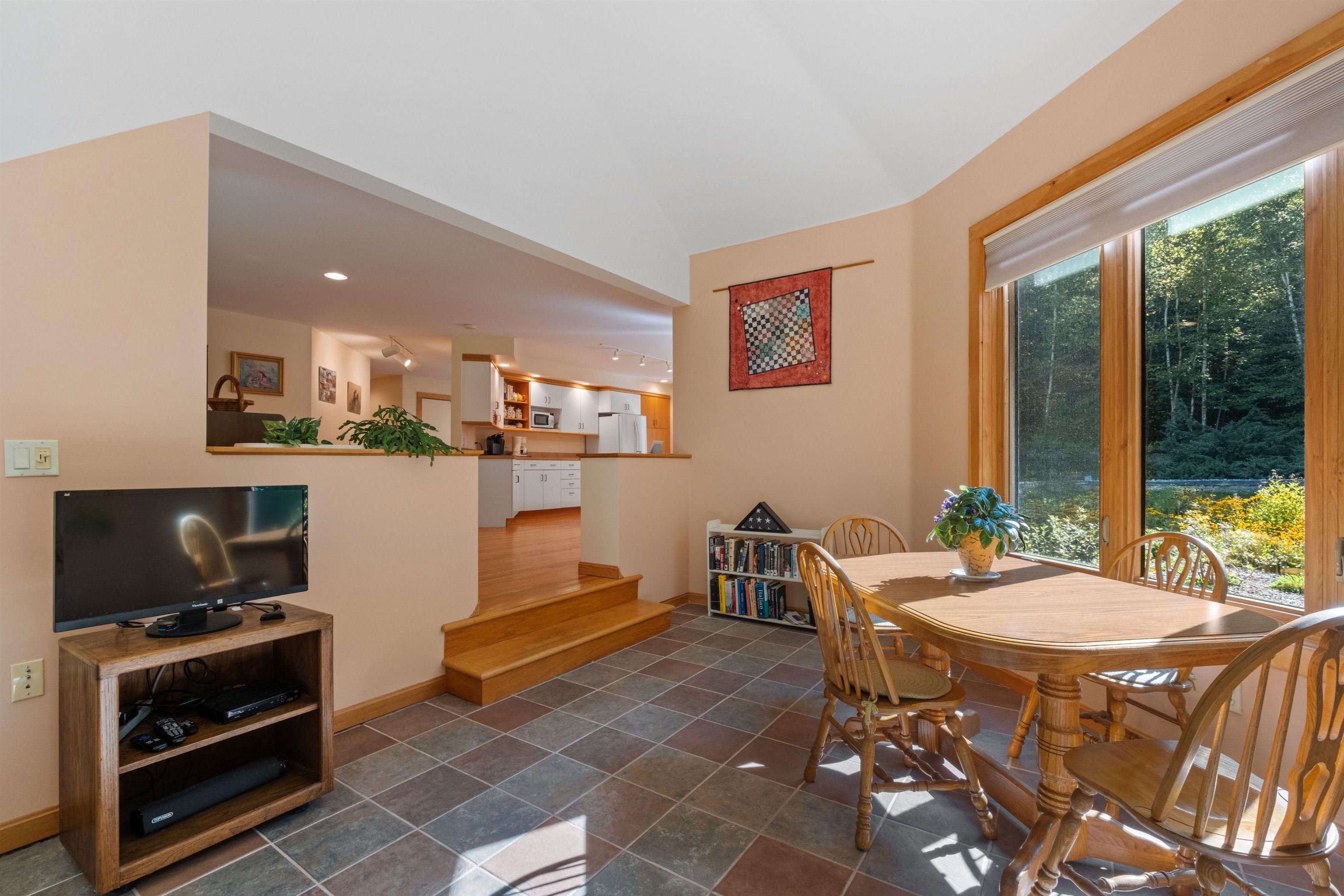 27 Bowles Road Newbury, NH 03255 - Photo 5 of 42 Gallery Image 5
