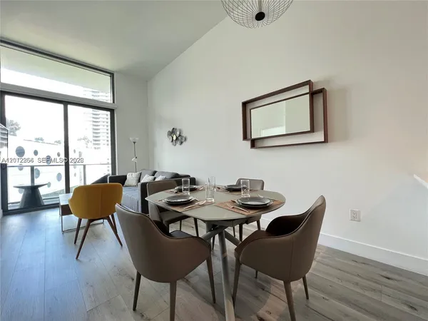 $3,390 | 501 Northeast 31st Street, Unit 404, Miami, FL 33137