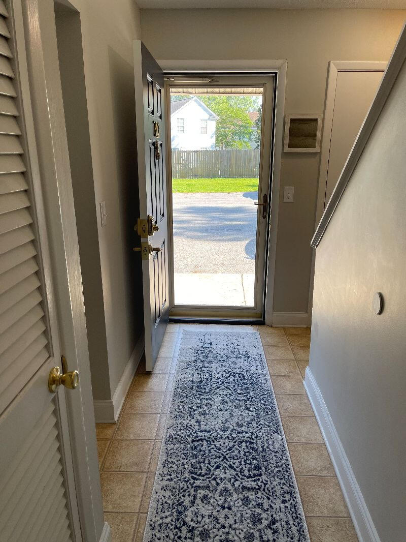 703 Andrea Lane Hanahan, SC 29410 - Photo 2 of 8 703 Andrea Lane 9